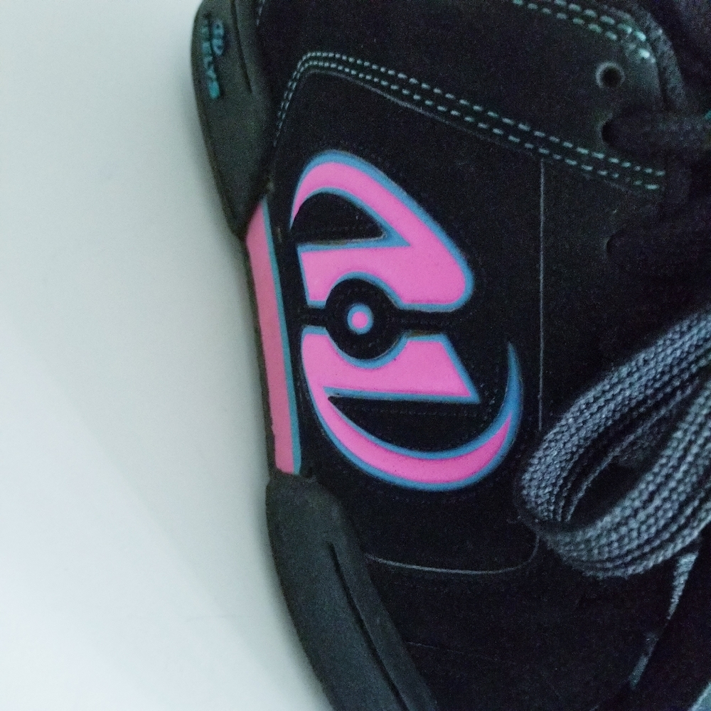 ❌SOLD❌ Vintage Black And Hot Pink Heelys Skate Shoes - Picture 5 of 10
